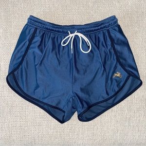 Tracksmith women’s Van Cortlandt Shorts - small